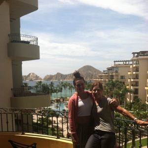 Meet your Posher, Sharon